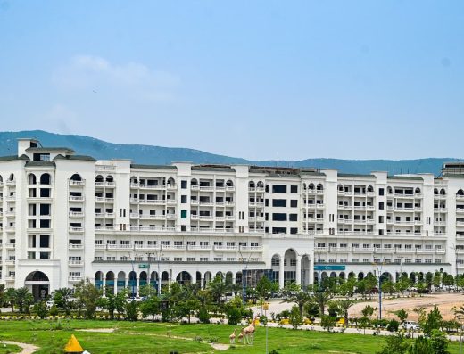 Currentage Associates