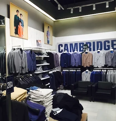 Cambridge (Lucky One Mall)